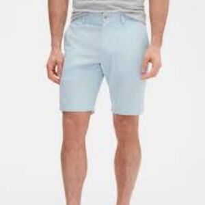 Mens Banana Republic Aiden blue linen blend shorts. Size 31. EUC